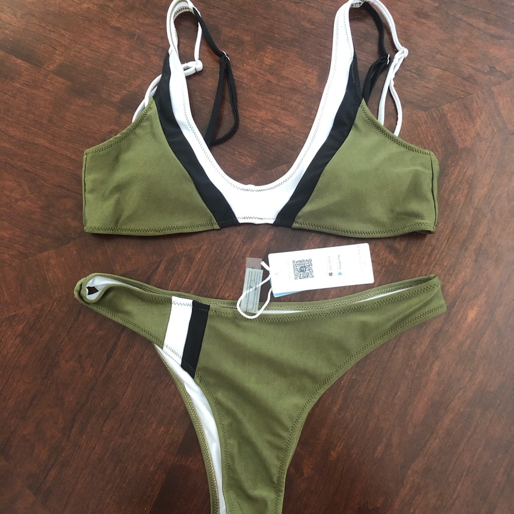 Cupshe Bikini